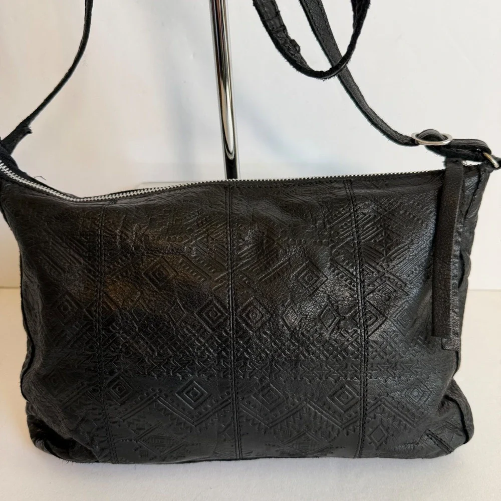 Day & Mood Carla Crossbody Bag Black‎ Embossed Leather Southwestern Aztec Boho